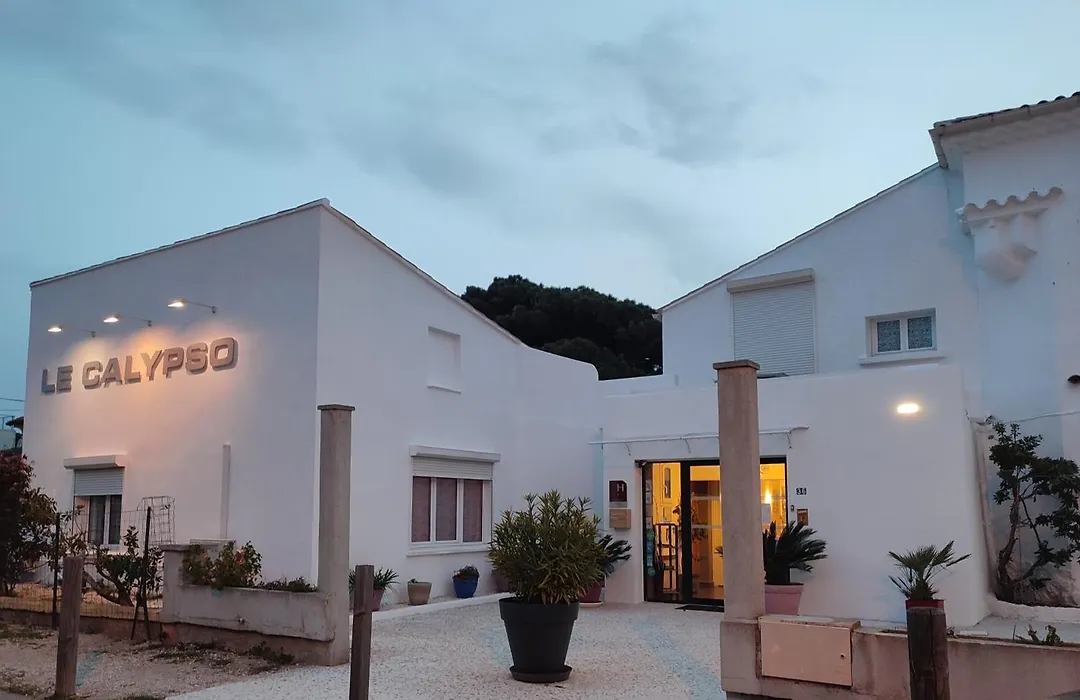 Hôtel le Calypso-1