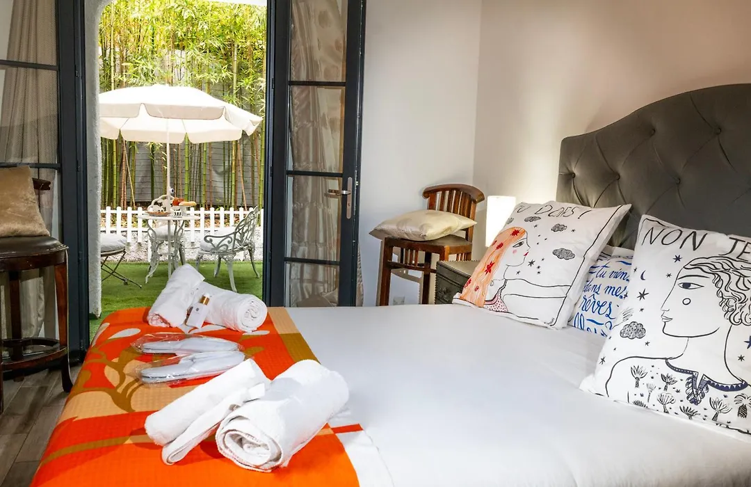 Les Canoubiers Luxe Et Serenite Au Coeur De Saint-Tropez Suites Spacieuses Avec Jardin Enchanteur-1