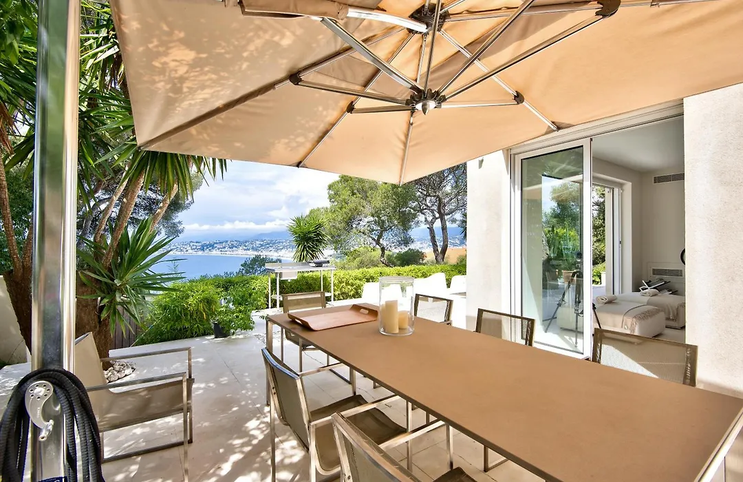 Villa Mont Boron, vue mer exceptionnelle-1