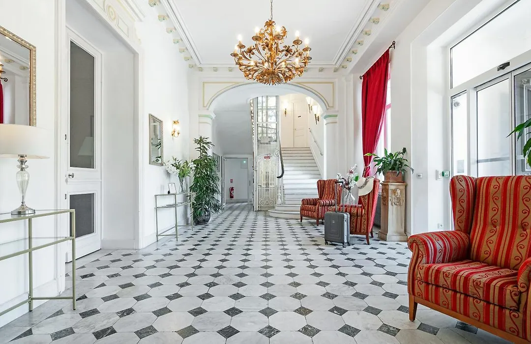 Hotel Les Tourelles-1