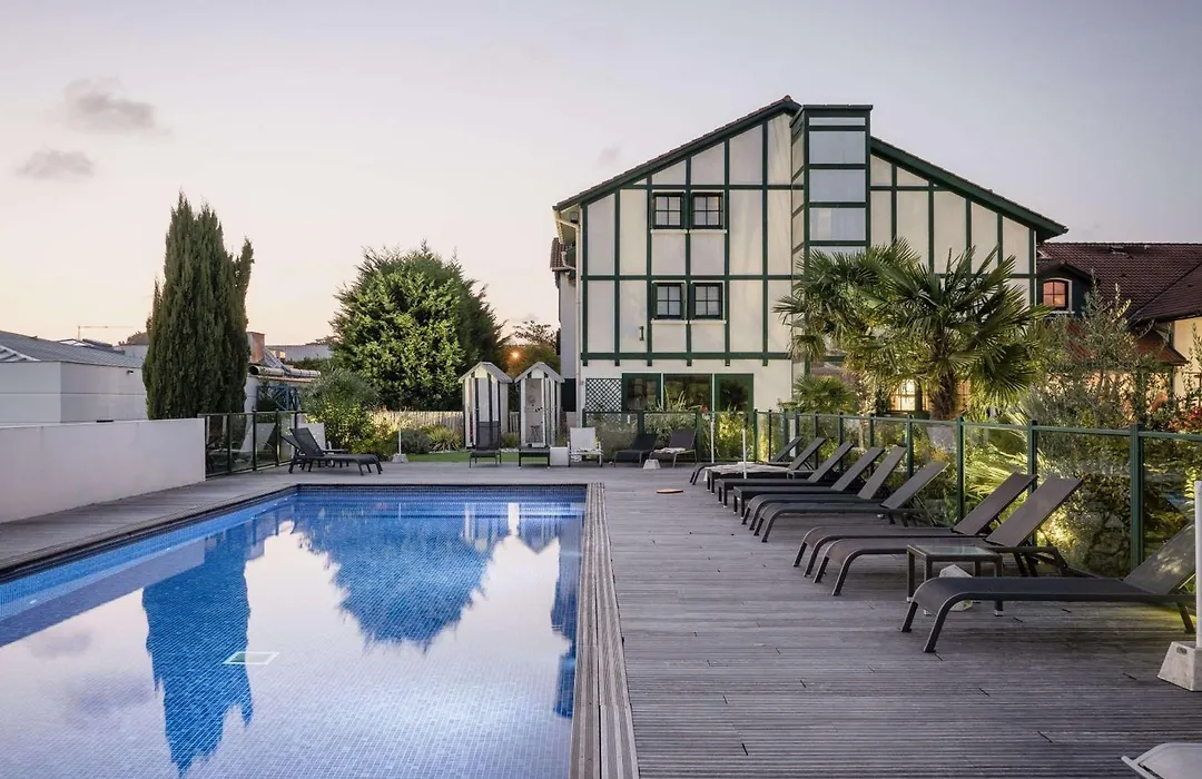 Ibis Styles Saint-Jean-De-Luz Donibane-1