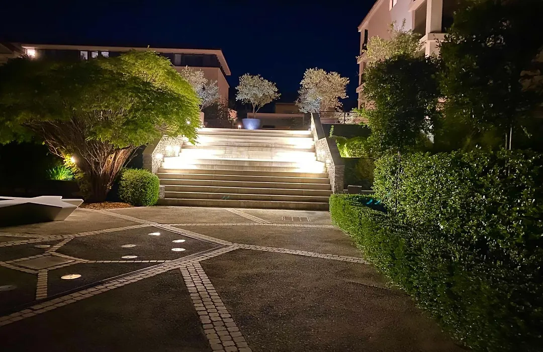 Exclusive Resort Apartments With Parking , Gym And Sauna-1
