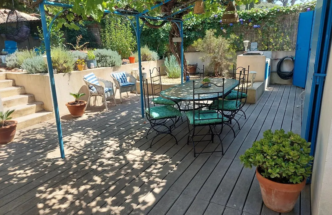 Bormes les Mimosas, Hameau de Cabasson, à 400m de la mer et du fort de Bregançon, Villa classée 3 étoiles, de 2 à 8 personnes-1