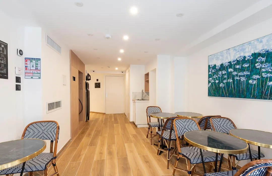 Les Suites HCR-1