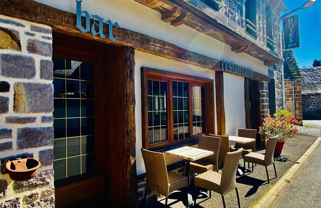 Hôtel Restaurant du Plomb du Cantal-1