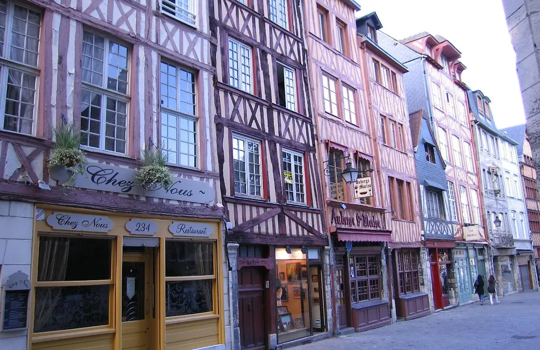Hotel Dandy Rouen Centre-1