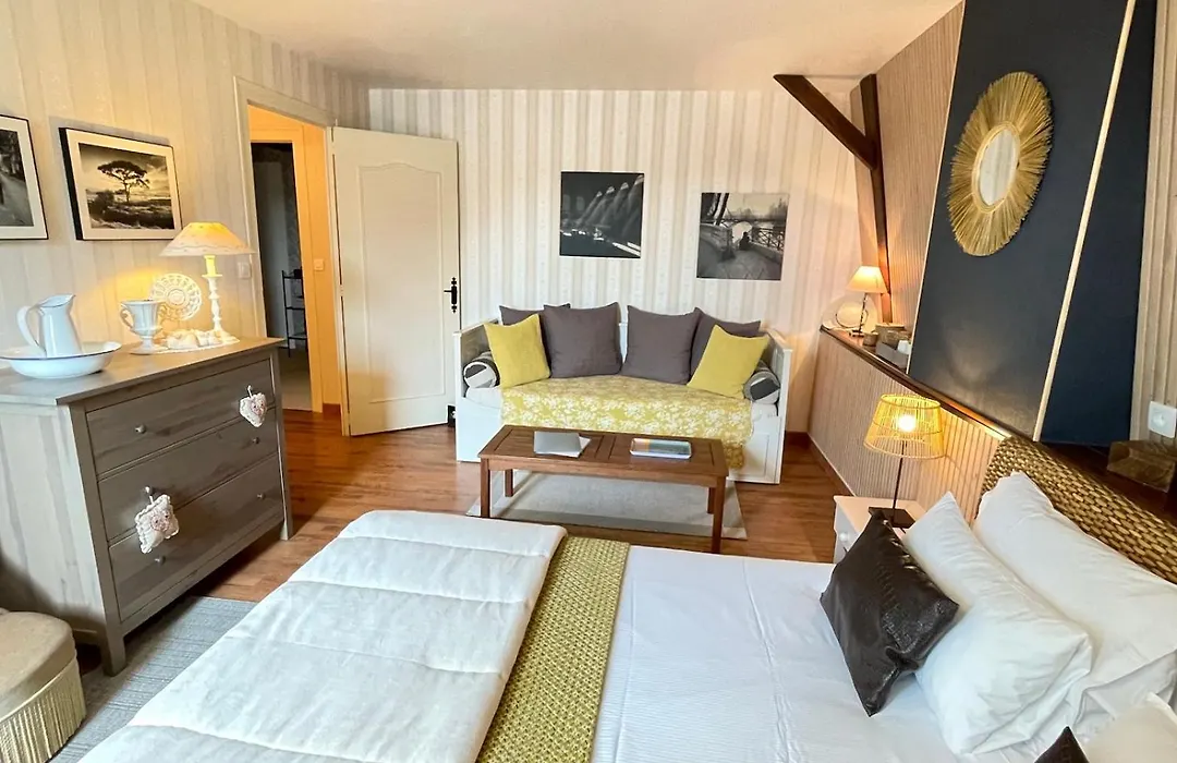 Maison d'hôtes et gîtes La Chouannerie-1