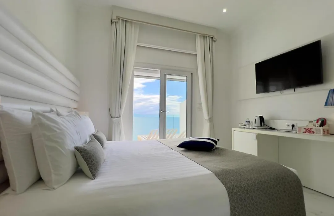 Hotel La Calanque-1