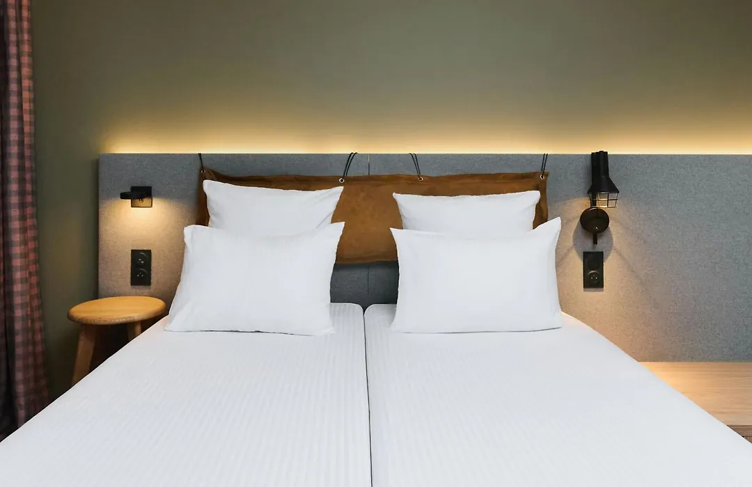 Moxy Annecy-1