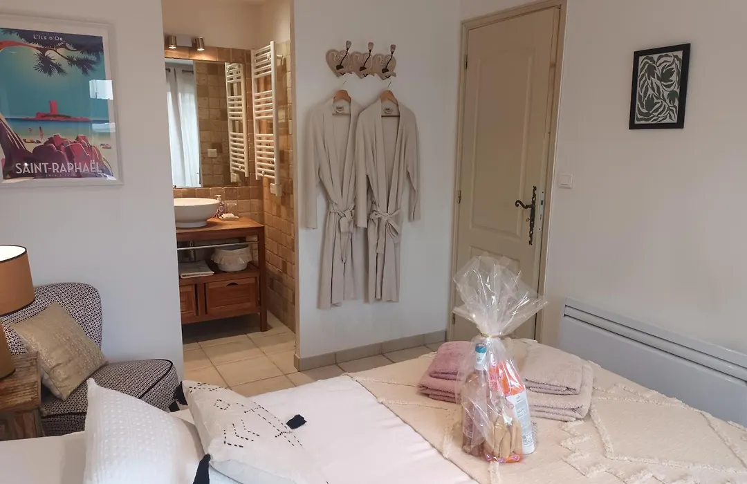 Jolie Suite Lalou Cote D'Azur-1