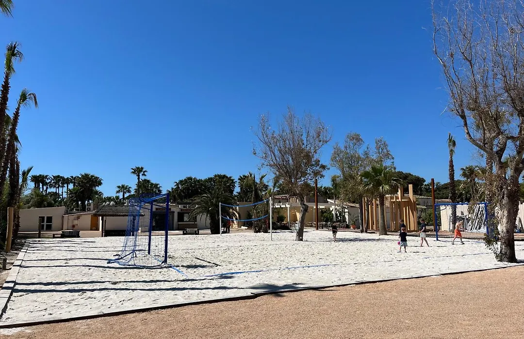 MOBIL HOME 3 chambres, 6 couchages, RAMATUELLE ST TROPEZ, PLAGE DE PAMPELONNE-1