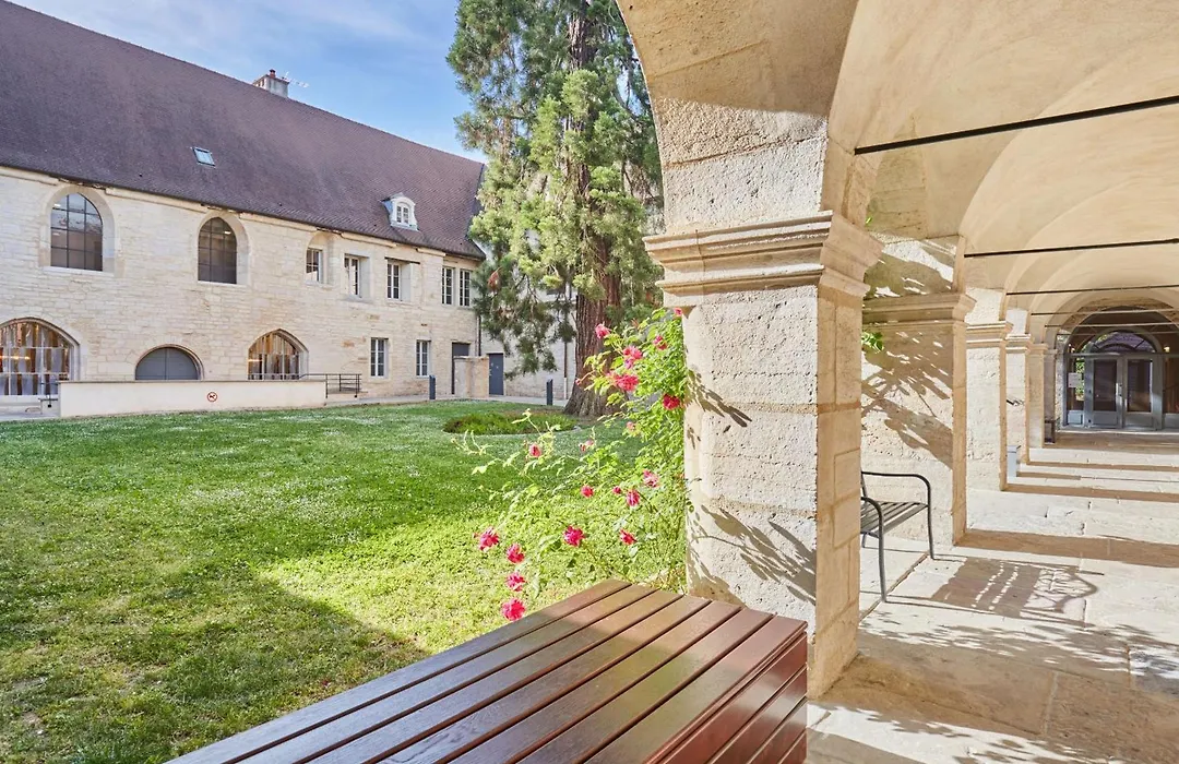 Appart'Hotel Odalys City - Dijon Centre Les Cordeliers-1