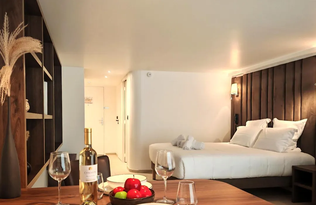 Hotel & Appartements Monsigny-1