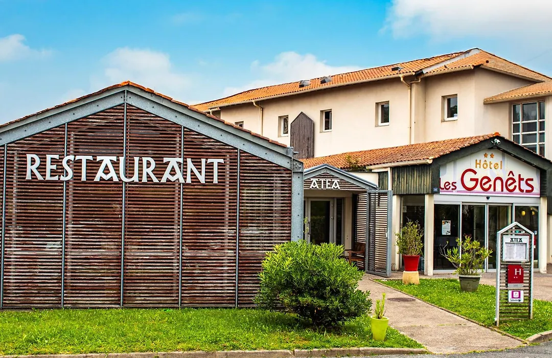 Hotel Les Genets Bayonne-1