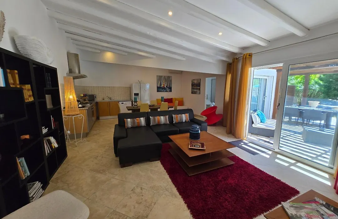 Villa Petra Bianca Suites & Chambres-1