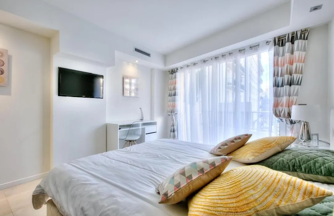 Ref 1147 - Cannes Center - Apartment For Rent-1