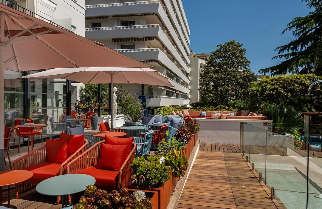Hotel Le Canberra-1