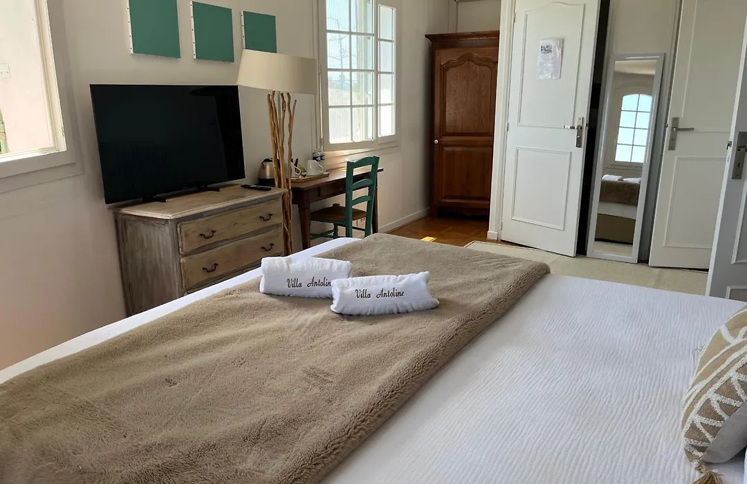 Antoline Bed And Breakfast-1