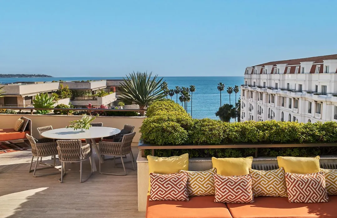 Hotel Barriere Le Gray D'Albion-1
