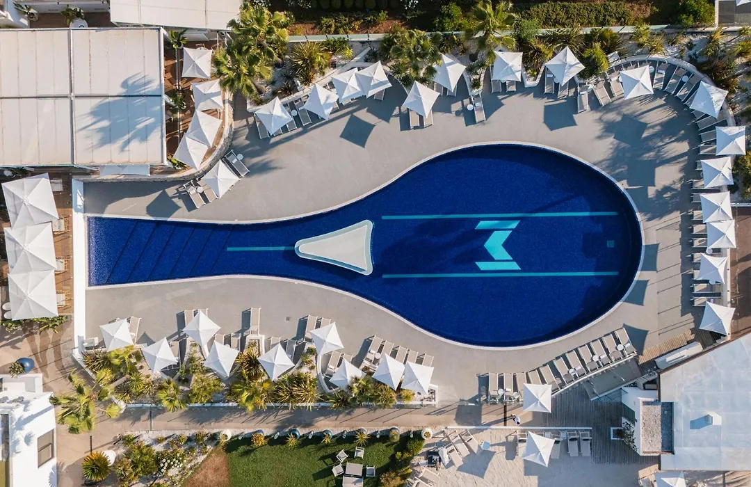 Mouratoglou Hotel&Resort-1
