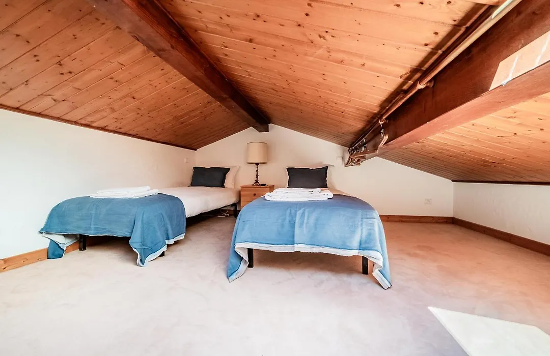 Eden Hotel, Apartments And Chalet Chamonix Les Praz-1