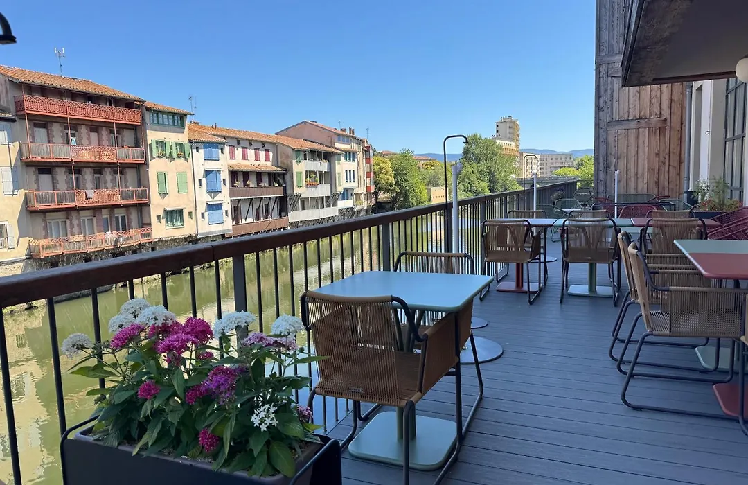 Best Western Grand Hotel De Castres-1