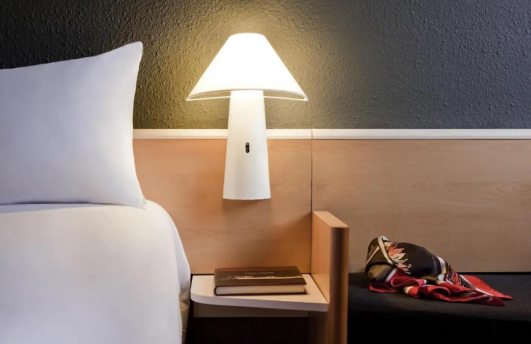 Ibis Provins-1