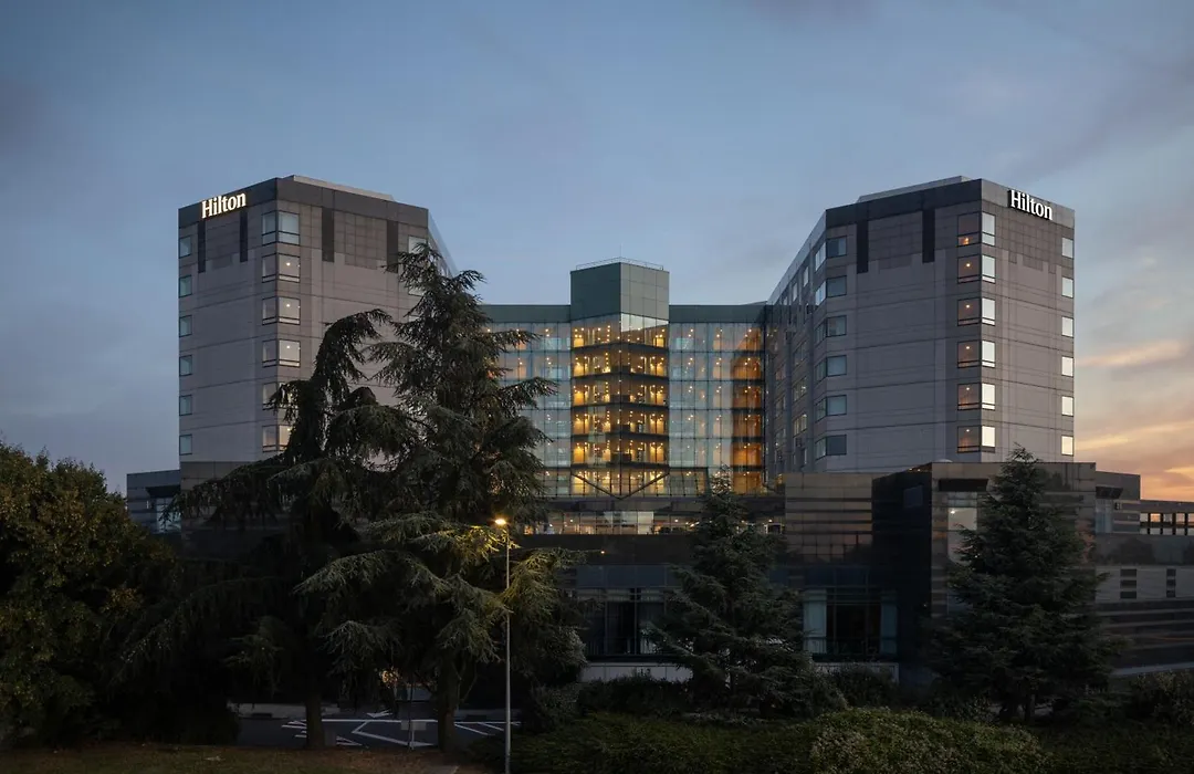 Hilton Paris Charles De Gaulle Airport-1