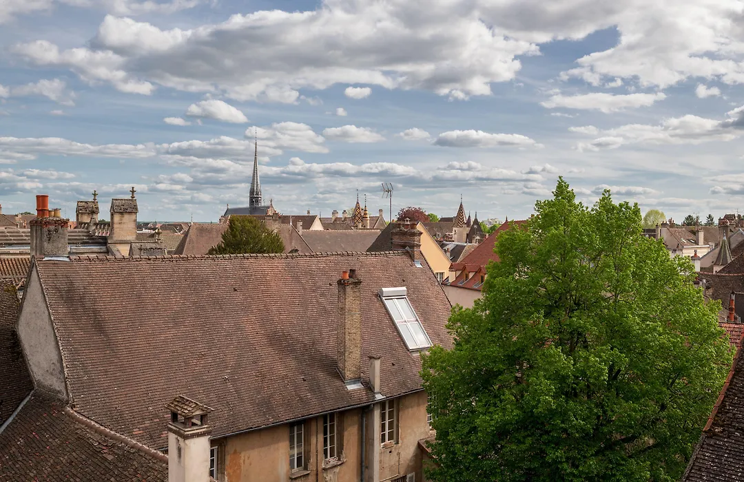 Abbaye de Maizières-1