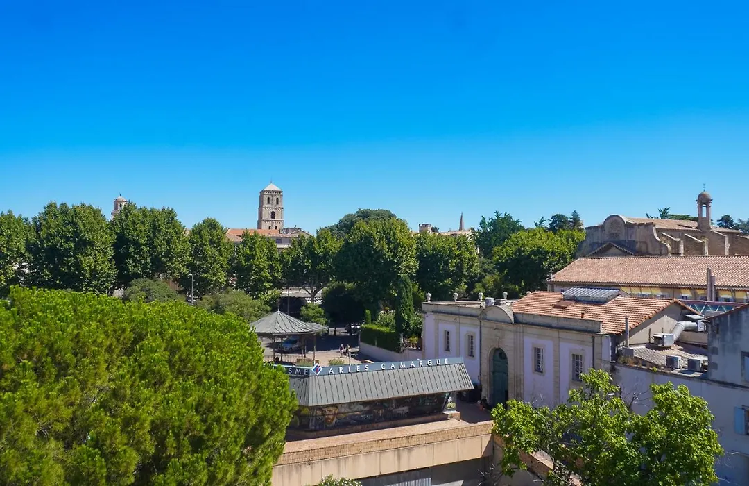 Mercure Arles Centre Arenes-1