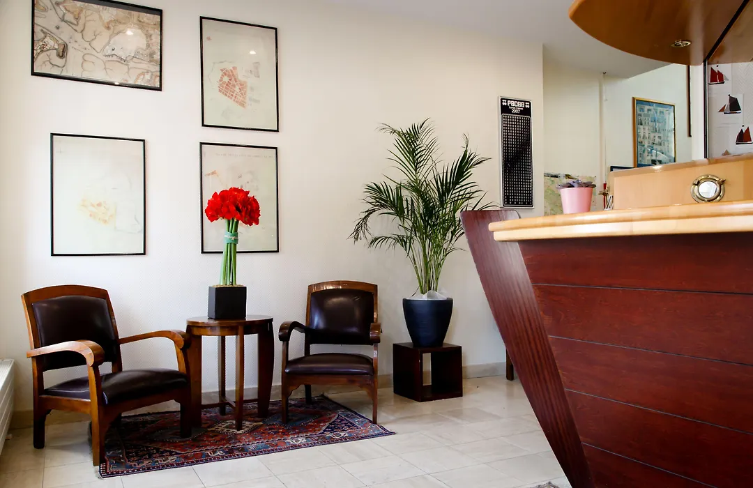 Logis Rex Hotel Lorient-1