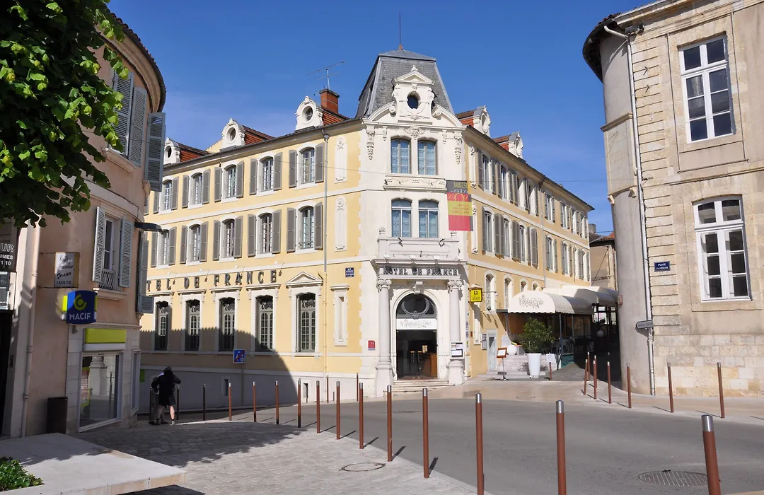 Hotel De France-1