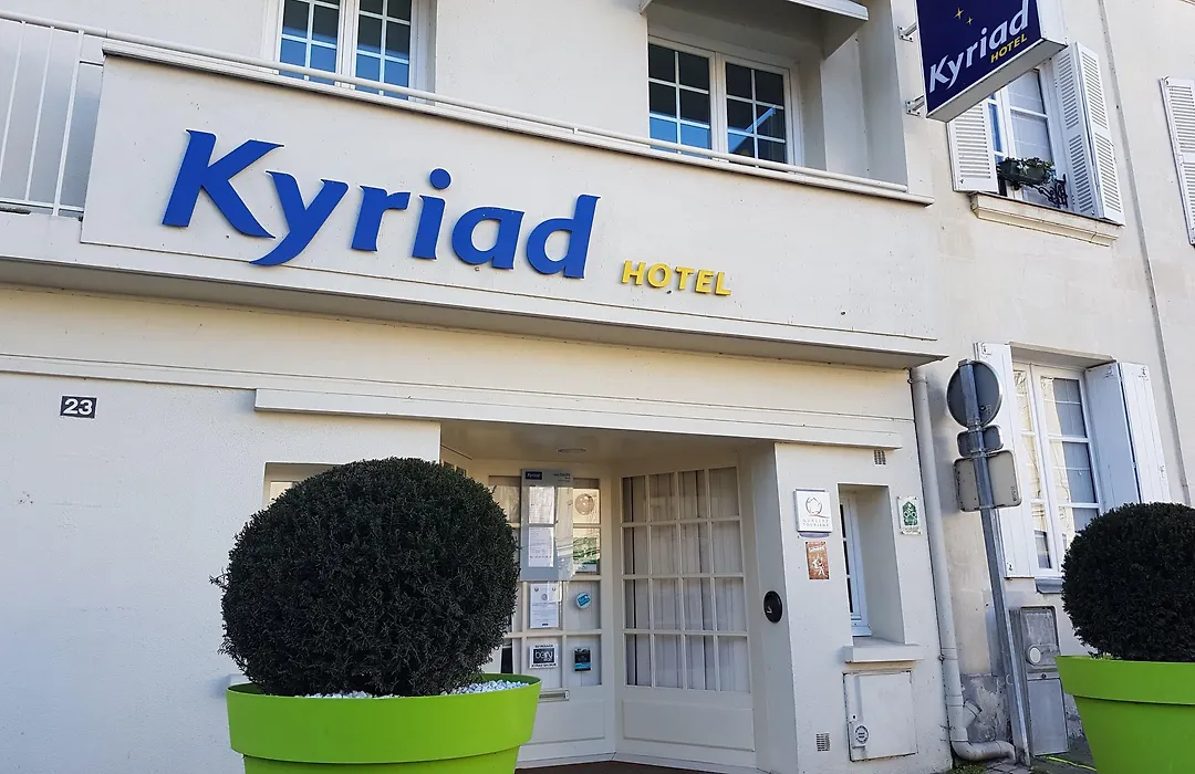 Kyriad Saumur Centre-1