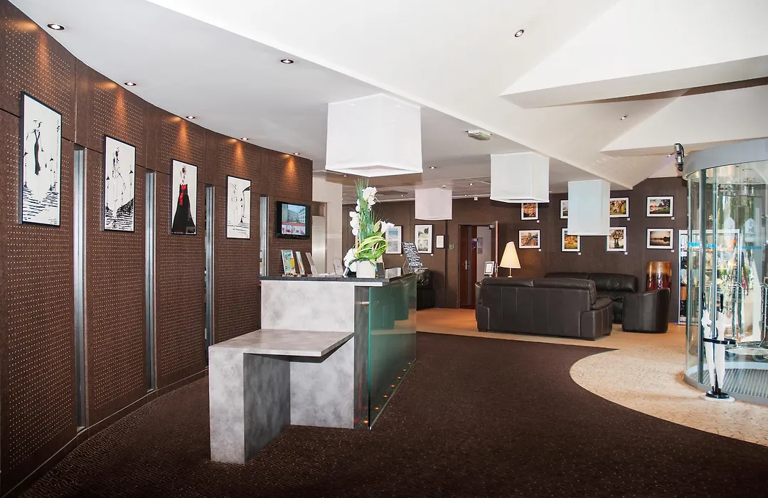 Best Western Plus Hôtel Colbert-1