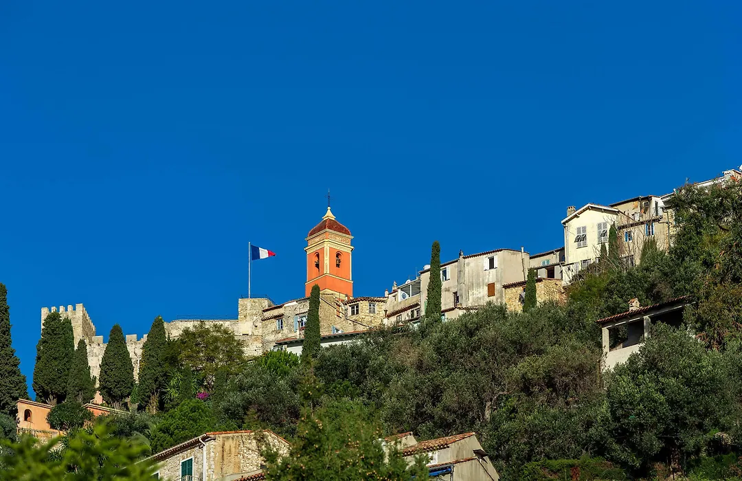 Hotel Le Grand Cap-1