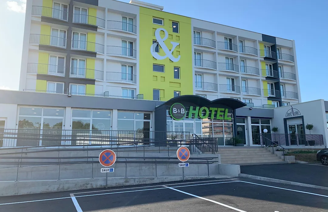 Hotel Le Grand Val-1