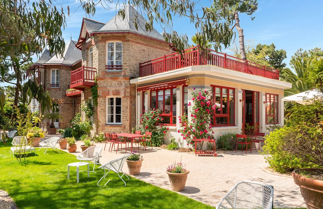Hôtel Le Saint Christophe-1