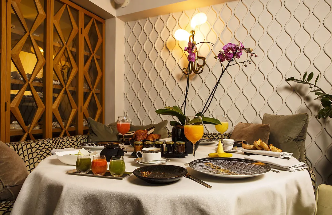 Hotel Thoumieux-1
