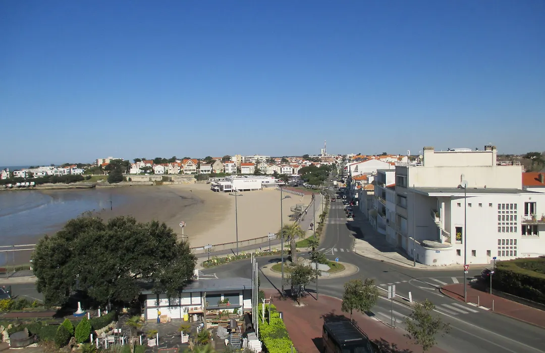 Hotel Belle Vue Royan-1