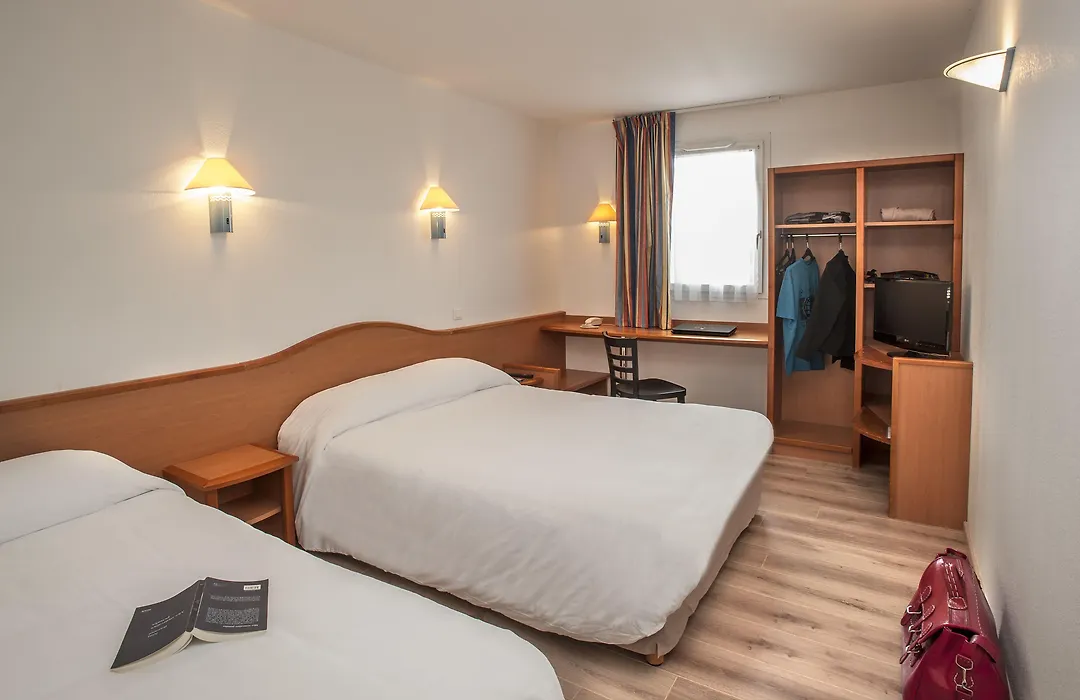 BRIT HOTEL Essentiel CAHORS Nord-1
