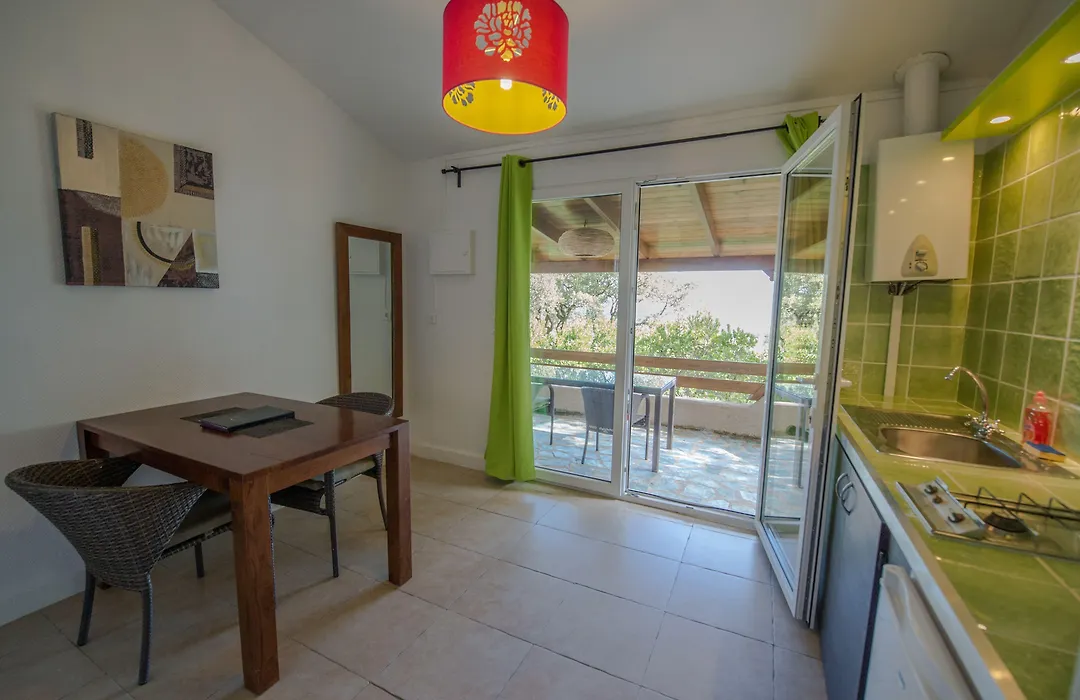 Hotel Les Hauts De Porto-Vecchio-1