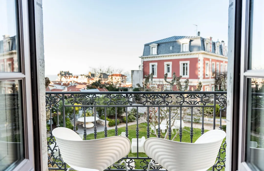 Hotel De Silhouette-1