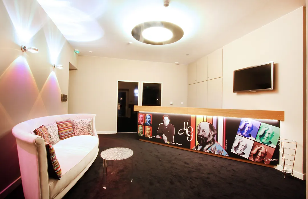 Hotel Les Deux Garcons-1