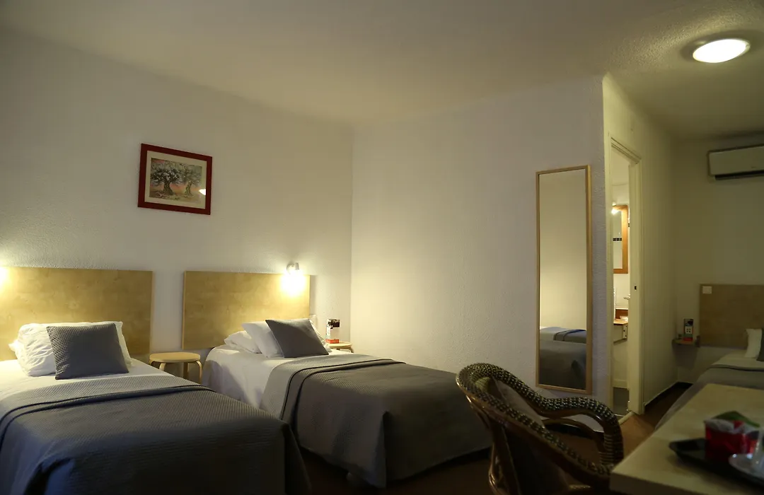 Hotel Concorde-1