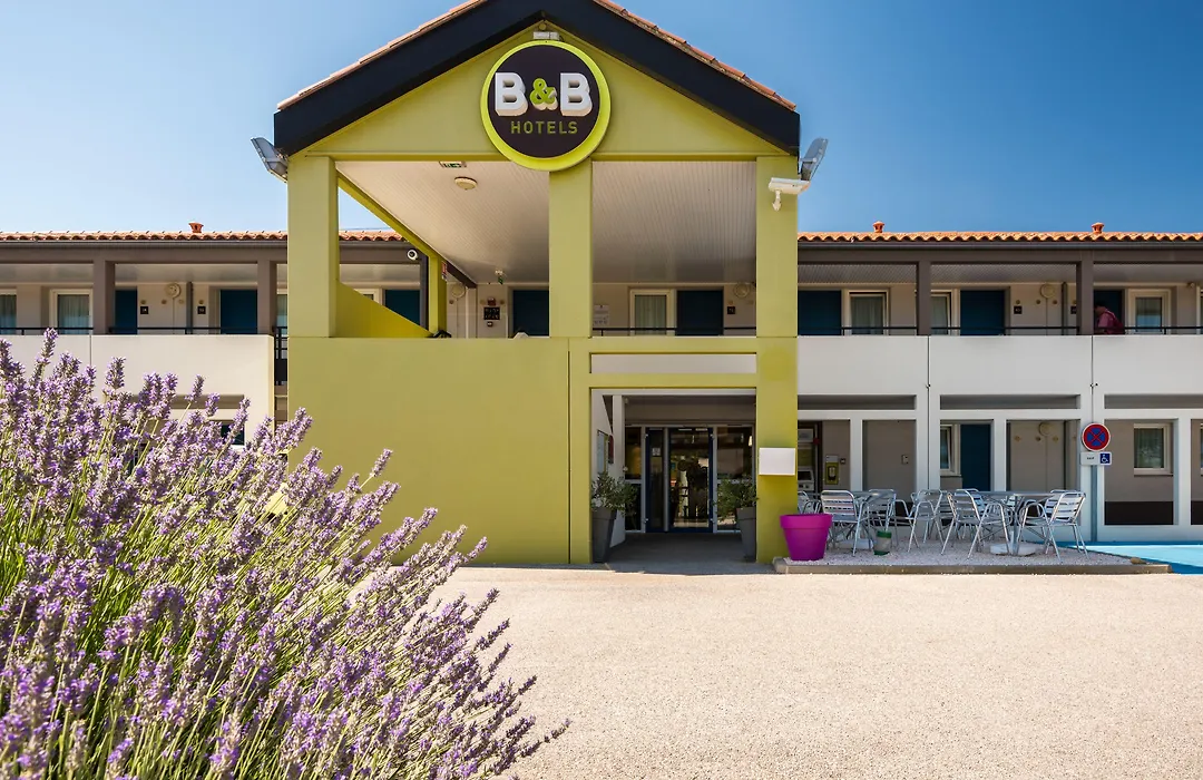 B&B HOTEL Perpignan Sud Porte d'Espagne-1