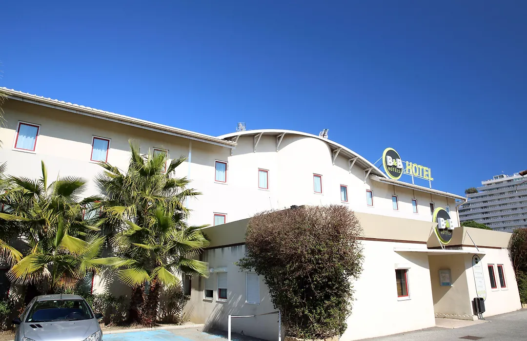 B&B HOTEL Villeneuve Loubet Plage-1