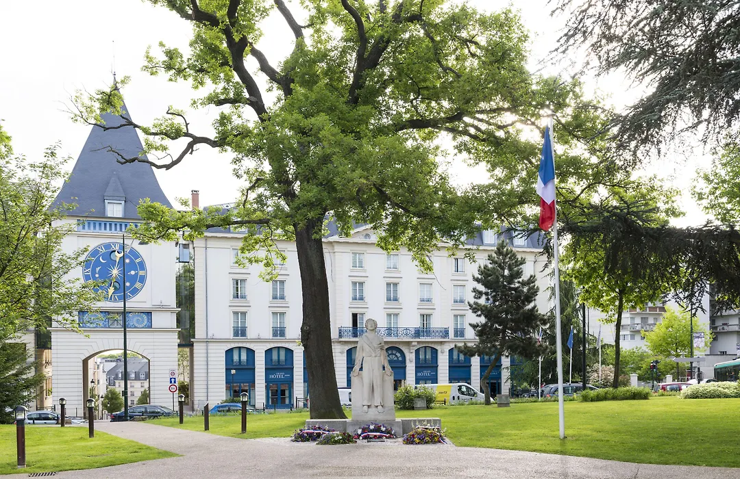 Le Plessis Grand Hotel-1