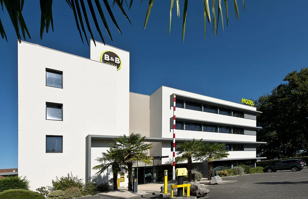 B&B HOTEL Pau Zénith-1