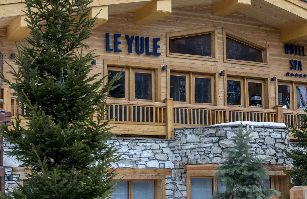 Le Yule Hotel & Spa-1