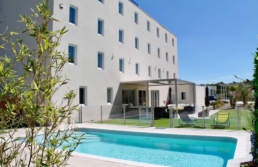 Brit Hotel Martigues Nord-1